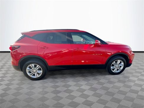 Used 2019 Chevrolet Blazer LT image 8