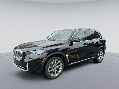 New 2026 BMW X5 xDrive40i w/ Climate Comfort Package image 1