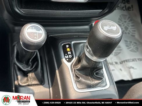 Used 2022 Jeep Wrangler Sport AWD/4WD image 26