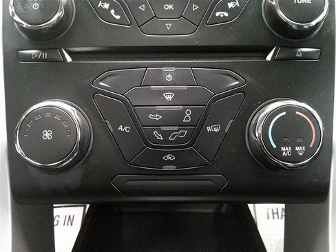 Used 2014 Ford Fusion SE w/ Equipment Group 201A image 21