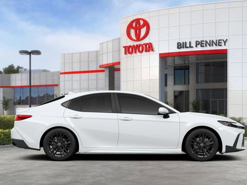 New 2026 Toyota Camry SE FWD image 12