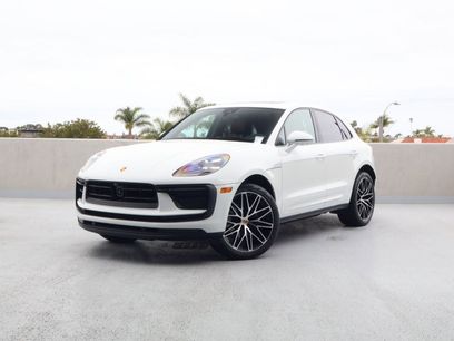 Certified 2025 Porsche Macan