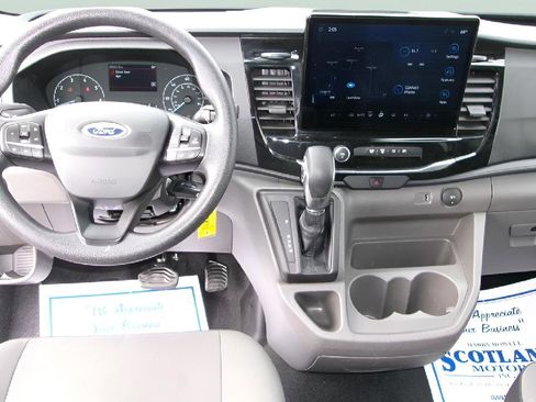 Used 2024 Ford Transit 350 XLT image 12