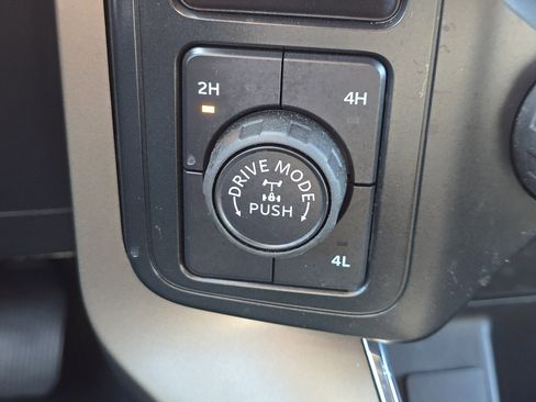 Used 2025 Ford F150 STX w/ Equipment Group 201A FX4 image 25