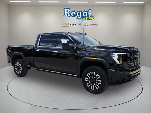 Used 2025 GMC Sierra 2500 Denali Ultimate AWD/4WD image 1