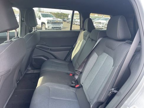 New 2026 Jeep Cherokee Laredo AWD/4WD image 18