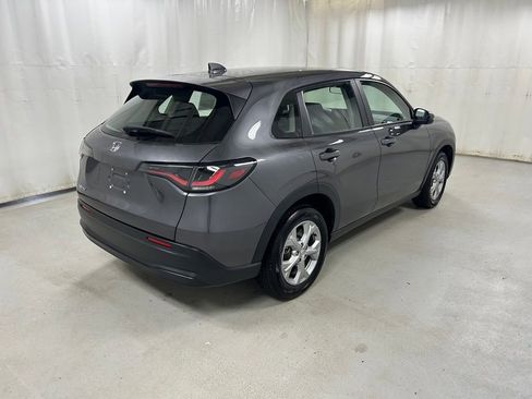 Certified 2025 Honda HR-V LX image 4