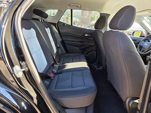 Used 2024 Chevrolet Trax LS image 22