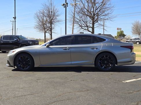 Certified 2022 Lexus LS 500 F Sport w/ Accessory Package (Z2) RWD image 4