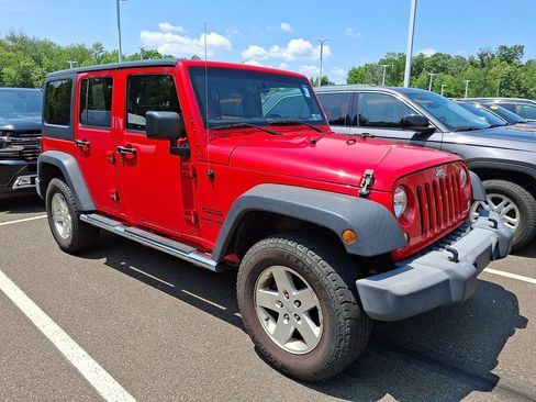 Used 2018 Jeep Wrangler Unlimited Sport S AWD/4WD image 4