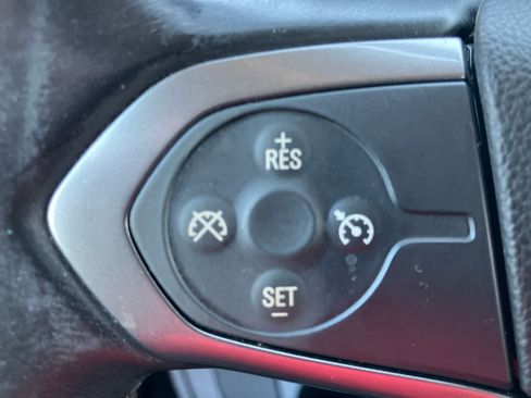 Used 2015 Chevrolet Silverado 1500 LT w/ LT Convenience Package image 18