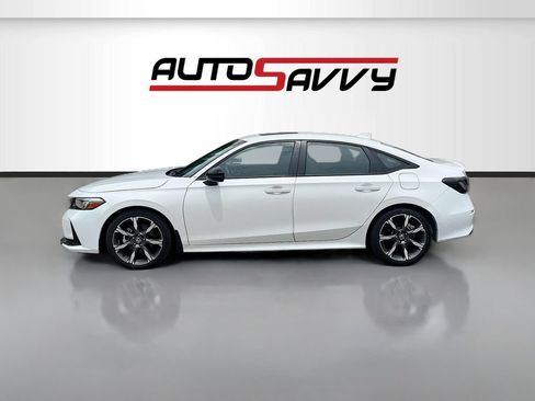 Used 2025 Honda Civic Sport Touring image 4
