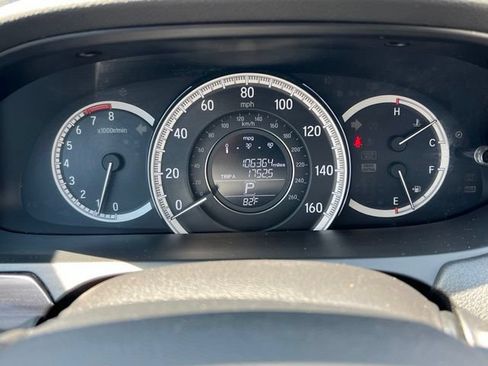 Used 2017 Honda Accord EX image 29