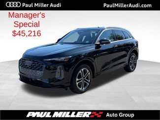 Used 2025 Audi Q5 Premium w/ Convenience Package AWD/4WD 360° Tour