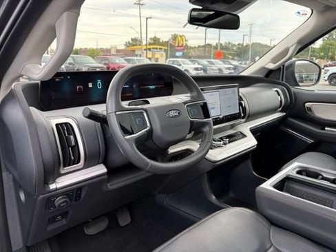 Certified 2025 Ford Expedition Max Active AWD/4WD image 20