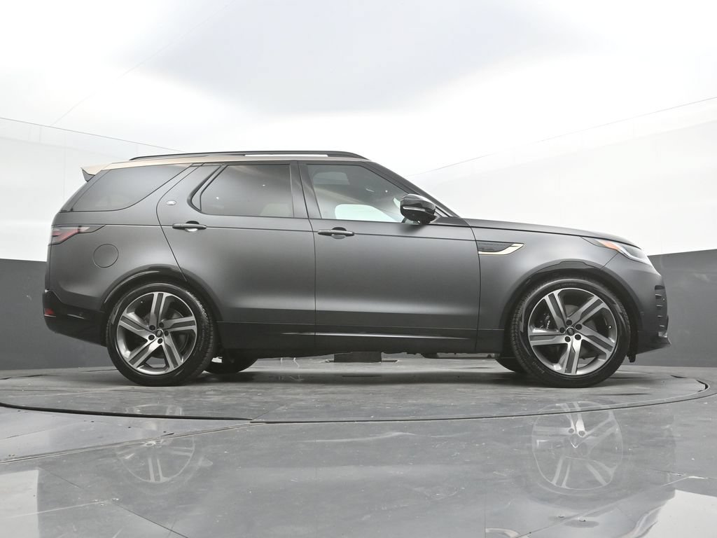 New 2026 Land Rover Discovery Limited Edition AWD/4WD image 38