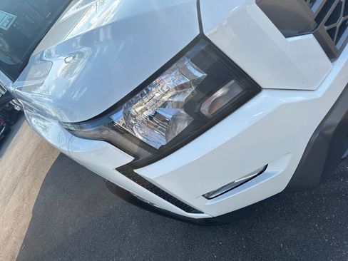 Certified 2024 Nissan Frontier SV w/ SV Convenience Package image 36