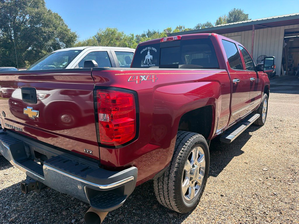 Used 2019 Chevrolet Silverado 2500 LTZ w/ Duramax Plus Package AWD/4WD image 3