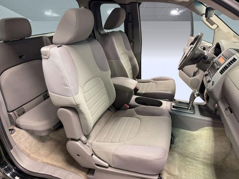 Used 2014 Nissan Frontier S image 31