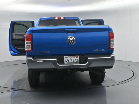 Used 2022 RAM 2500 Big Horn AWD/4WD image 37