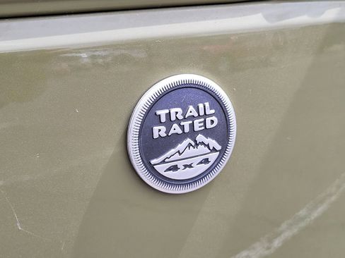 Used 2013 Jeep Wrangler Unlimited Sport image 8