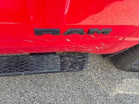 Used 2020 RAM 1500 Big Horn AWD/4WD image 6