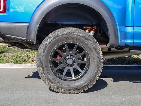 Used 2019 Ford F150 Raptor w/ Equipment Group 802A Luxury image 13