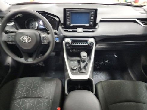 Certified 2022 Toyota RAV4 XLE w/ Convenience Package image 2