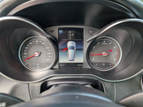 Used 2018 Mercedes-Benz GLC 300 4MATIC w/ Multimedia Package image 24