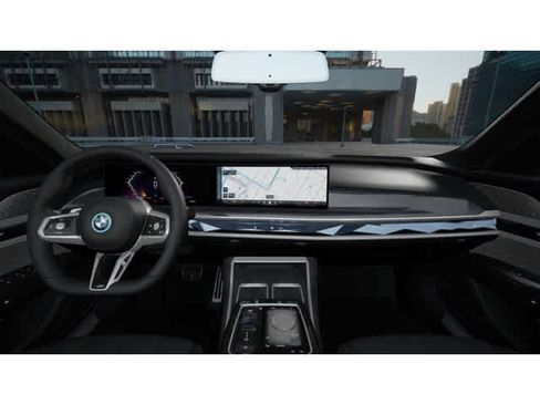 New 2026 BMW i7 xDrive60 image 10