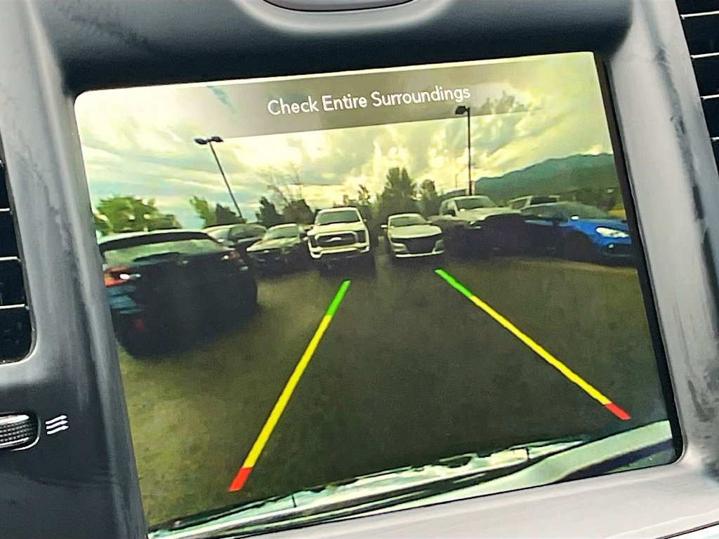 Used 2023 Chrysler 300 Touring RWD image 14