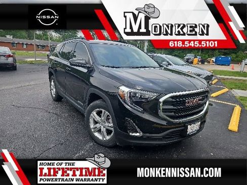 Used 2019 GMC Terrain SLE w/ Driver Convenience Package FWD image 1