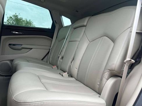 Used 2014 Cadillac SRX Luxury AWD/4WD image 16