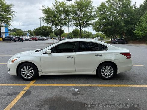 Used 2015 Nissan Altima 2.5 S w/ Power Driver Seat Package FWD image 8