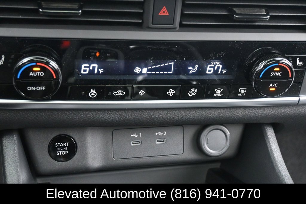 Used 2026 Nissan Rogue Dark Armor AWD/4WD image 12