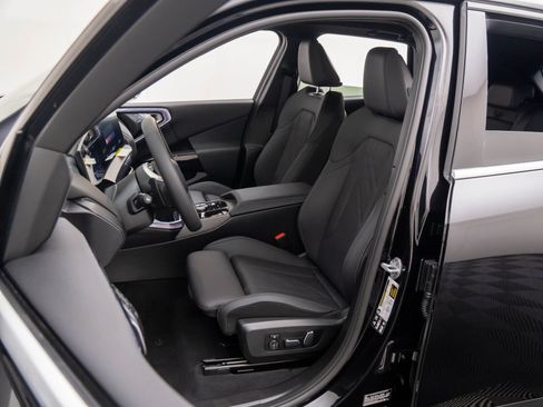 New 2026 BMW X3 xDrive30 image 15