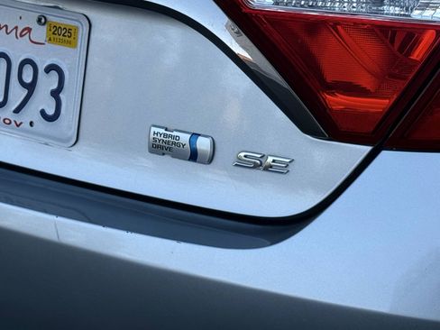 Used 2015 Toyota Camry SE FWD image 14