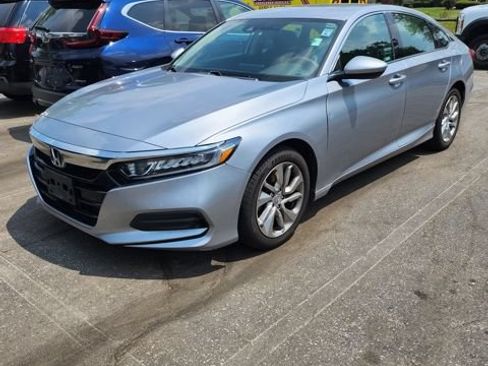 Used 2019 Honda Accord LX image 8