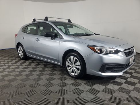 Used 2022 Subaru Impreza 2.0i image 2