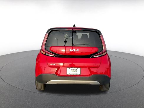 Used 2025 Kia Soul LX w/ LX Technology Package image 12