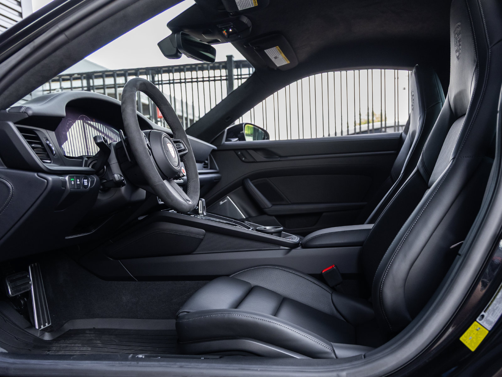 Certified 2025 Porsche 911 Carrera 4 GTS AWD/4WD image 29
