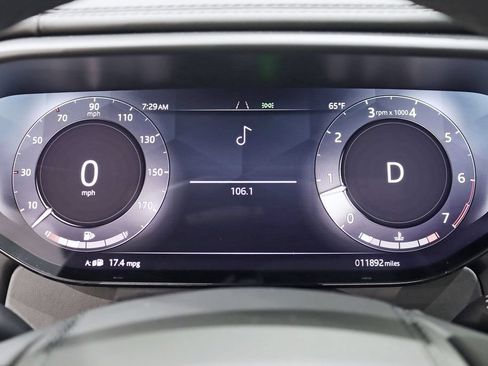 Used 2025 Land Rover Range Rover Sport Dynamic SE AWD/4WD image 17