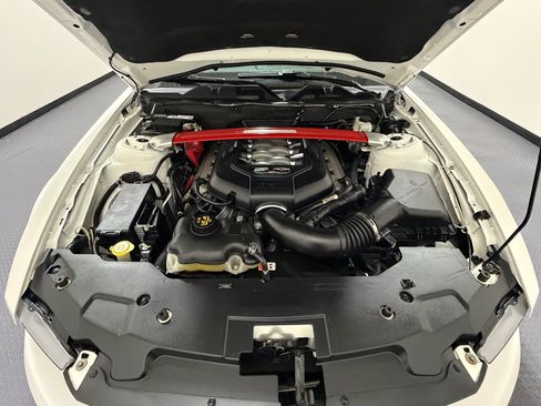 Used 2011 Ford Mustang GT Premium w/ 401A Rapid Spec Order Code RWD image 14