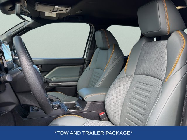 Used 2025 Toyota Tacoma 4x4 Double Cab Hybrid image 16