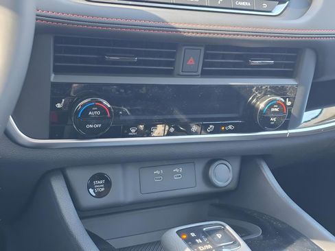 New 2026 Nissan Rogue SV image 27