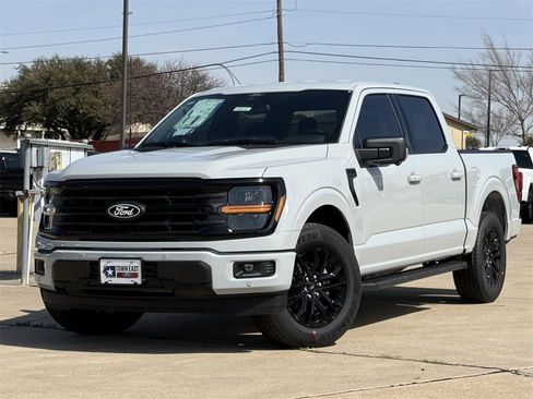 New 2026 Ford F150 XLT w/ Equipment Group 302A MID image 24