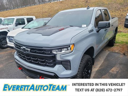 Used 2024 Chevrolet Silverado 1500 LT Trail Boss w/ Convenience Package II image 1