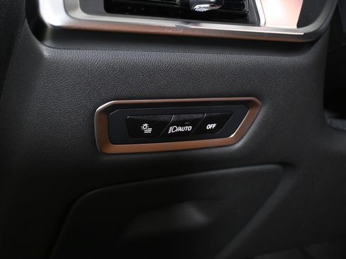 Used 2027 BMW X7 M60i AWD/4WD image 26