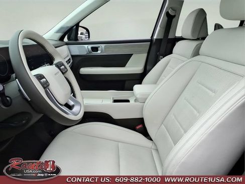Used 2025 Hyundai Santa Fe Calligraphy AWD/4WD image 24