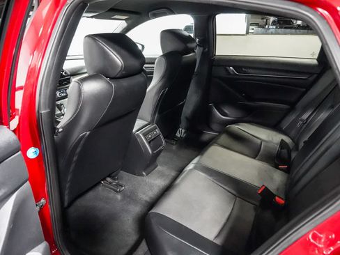 Used 2021 Honda Accord Sport image 18